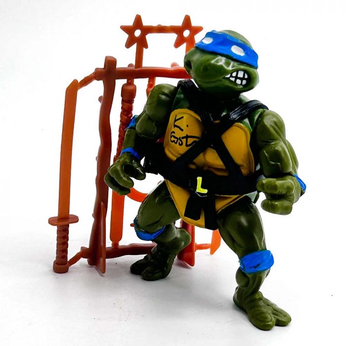 Leonardo – 1988 with weapons rack!