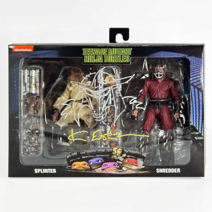 NECA TMNT : Splinter and Shredder 2 Pack SIGNED with a Shredder Headsketch Remarque and COA