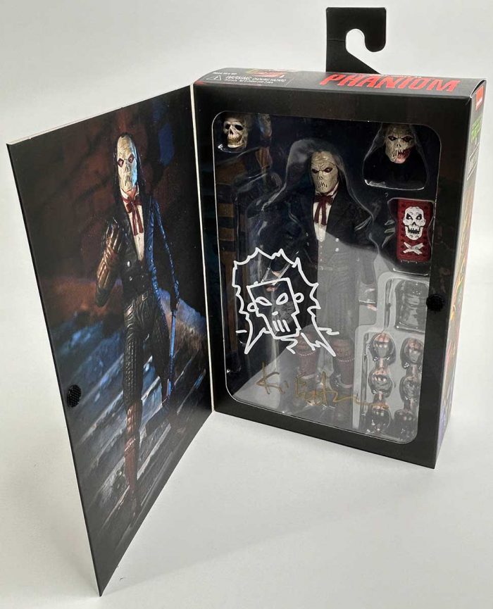 NECA – Universal Monsters x TMNT – Ultimate Casey as The Phantom Signed with Remarque – Back in Stock