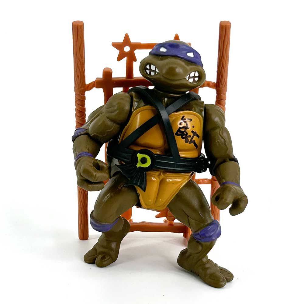 Donatello - 1988 with weapons rack!