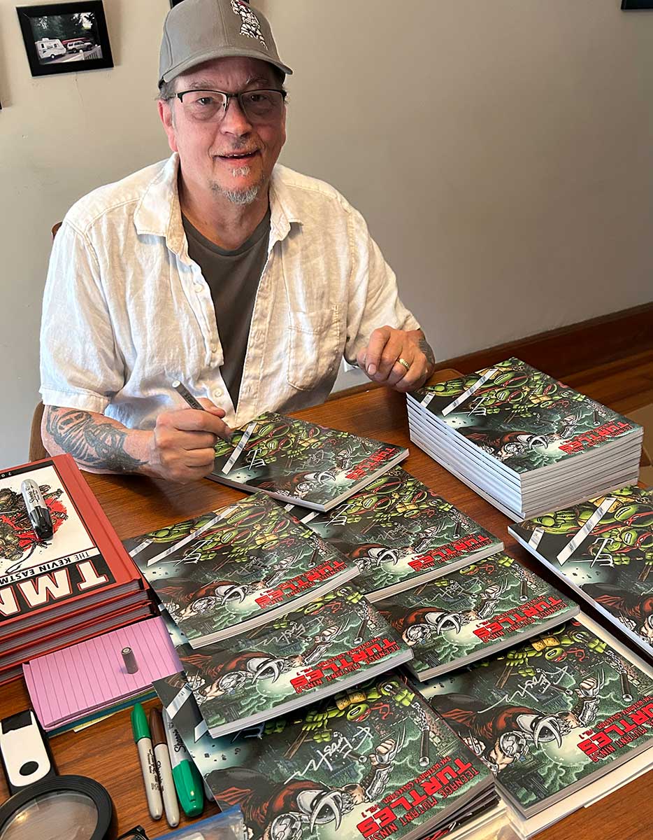 TMNT:The Ultimate Collection Vol. 7 TPB SIGNED - Image 3