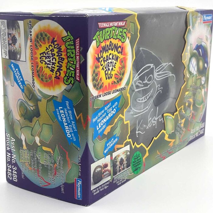 Playmates TMNT Crackin Turtle Egg Leo